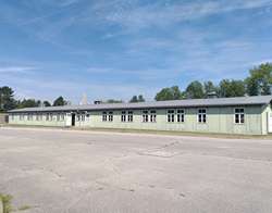 mauthausen camp barracks