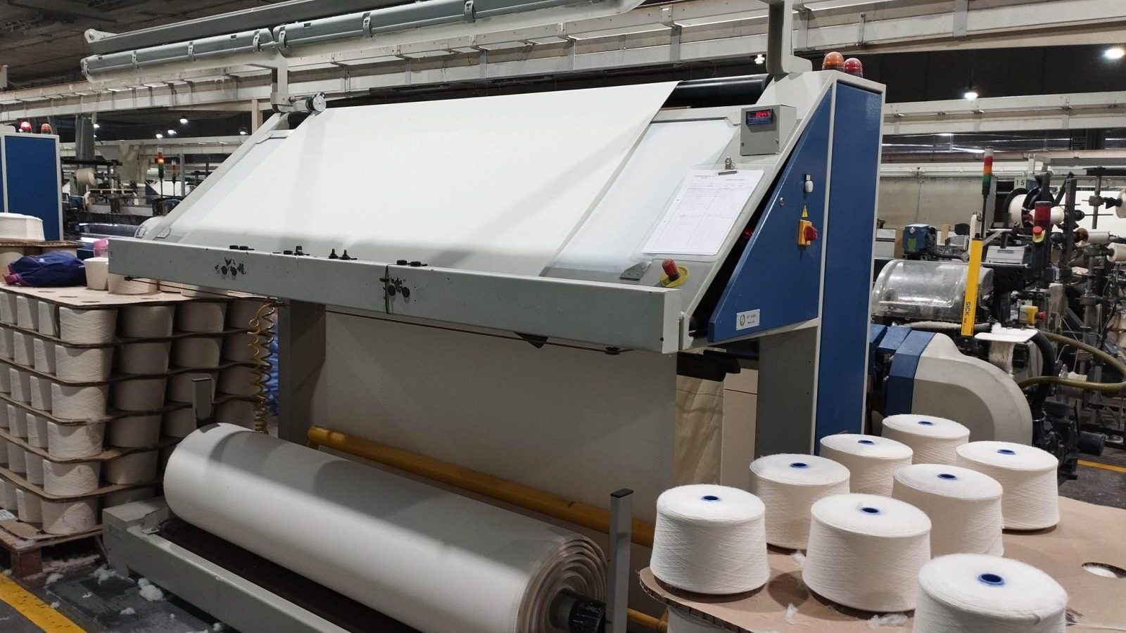 Picanol loom